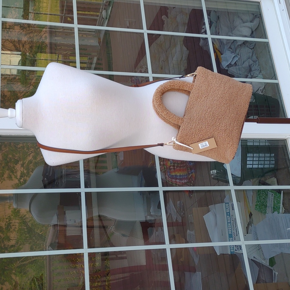 MIX NO. 6 Caiti Satchel. - Picture 14 of 16